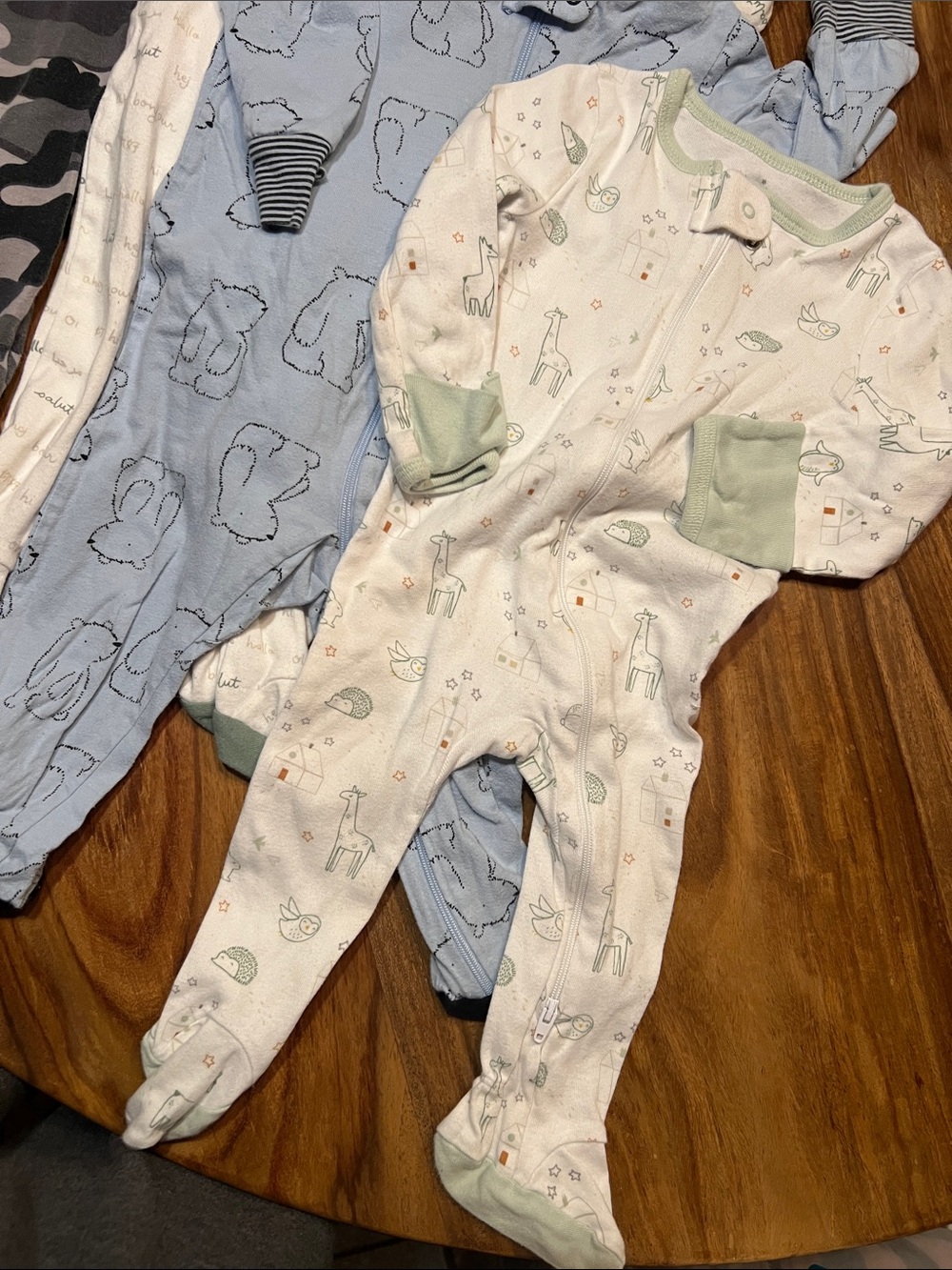 cloud island White and Light Green Infant Bodysuit - Picture 2 of 9